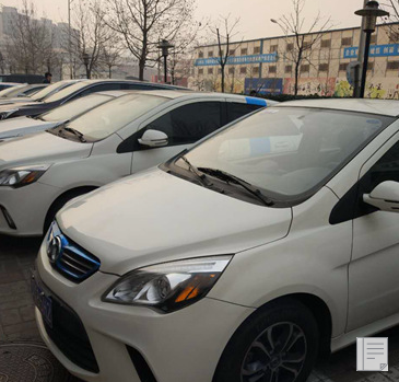 中国多地开始流行“共享汽车” 会否加剧交通拥堵？