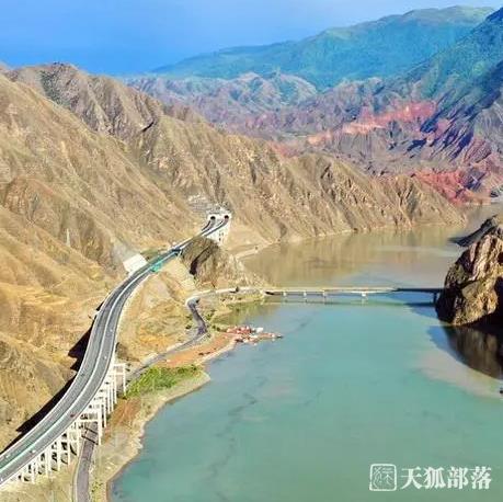 西成铁路隆务河大桥工程开建